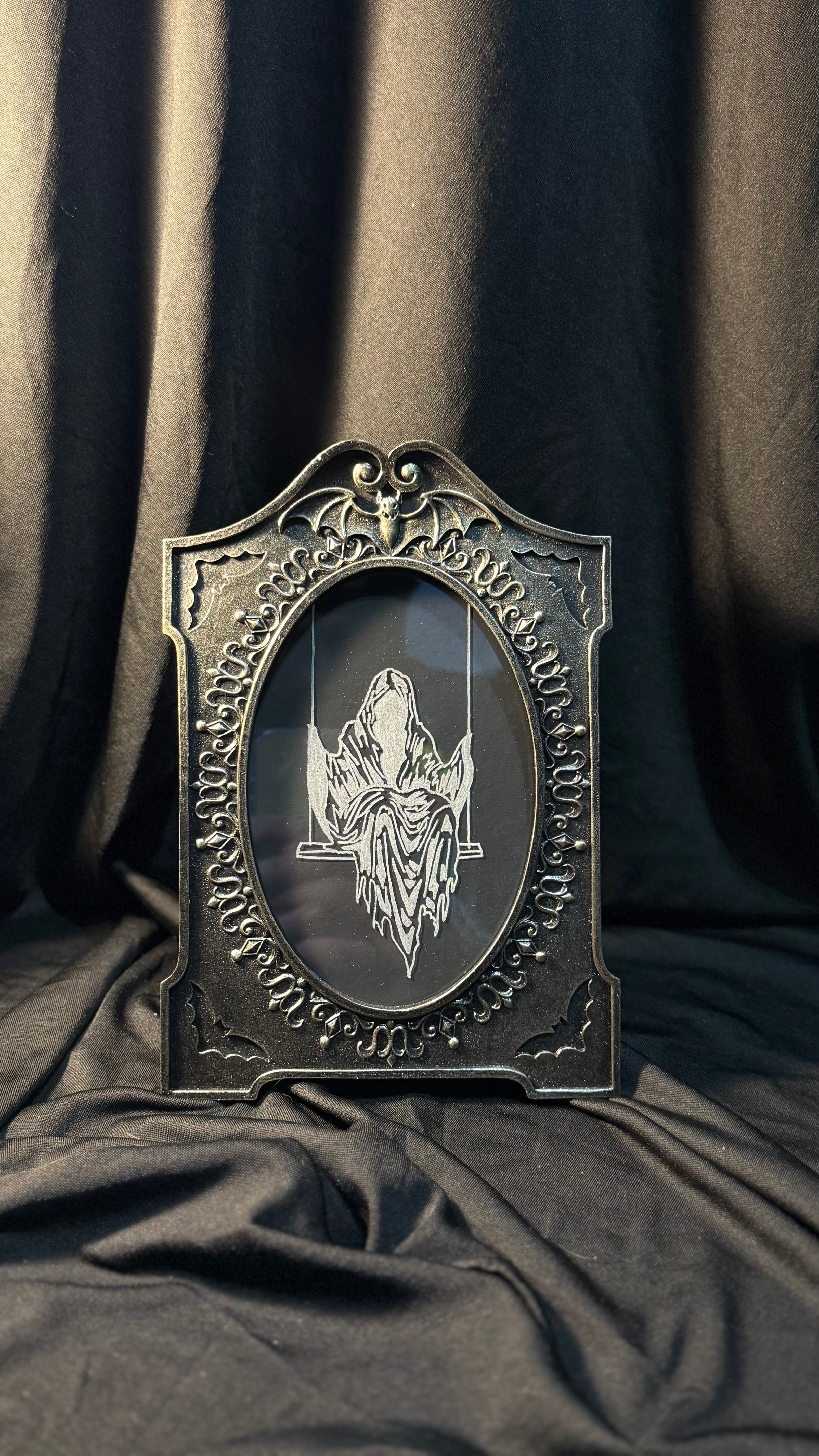 Swinging death engraving